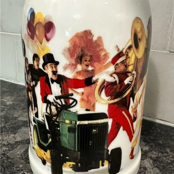 VINTAGE 1983 John Deere “Circus of Value” advertising mug - Picture 2 of 5